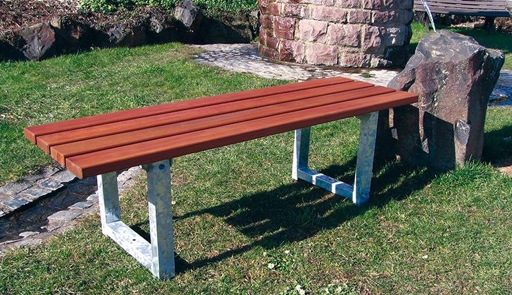 Hockerbank Modell 17 Hartholz, lasiert